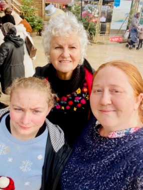 Ruby-Quigley,-Jayne-Kyprianou,-and-Lindsay-Quigly-(L--R)-volunteer-at-Christmas-Day-Service.